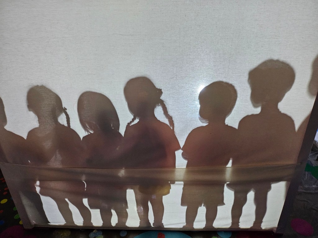 체험센터-그림자 놀이터